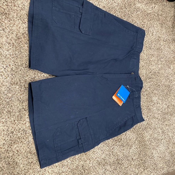 Mens Columbia Shorts - Picture 3 of 5